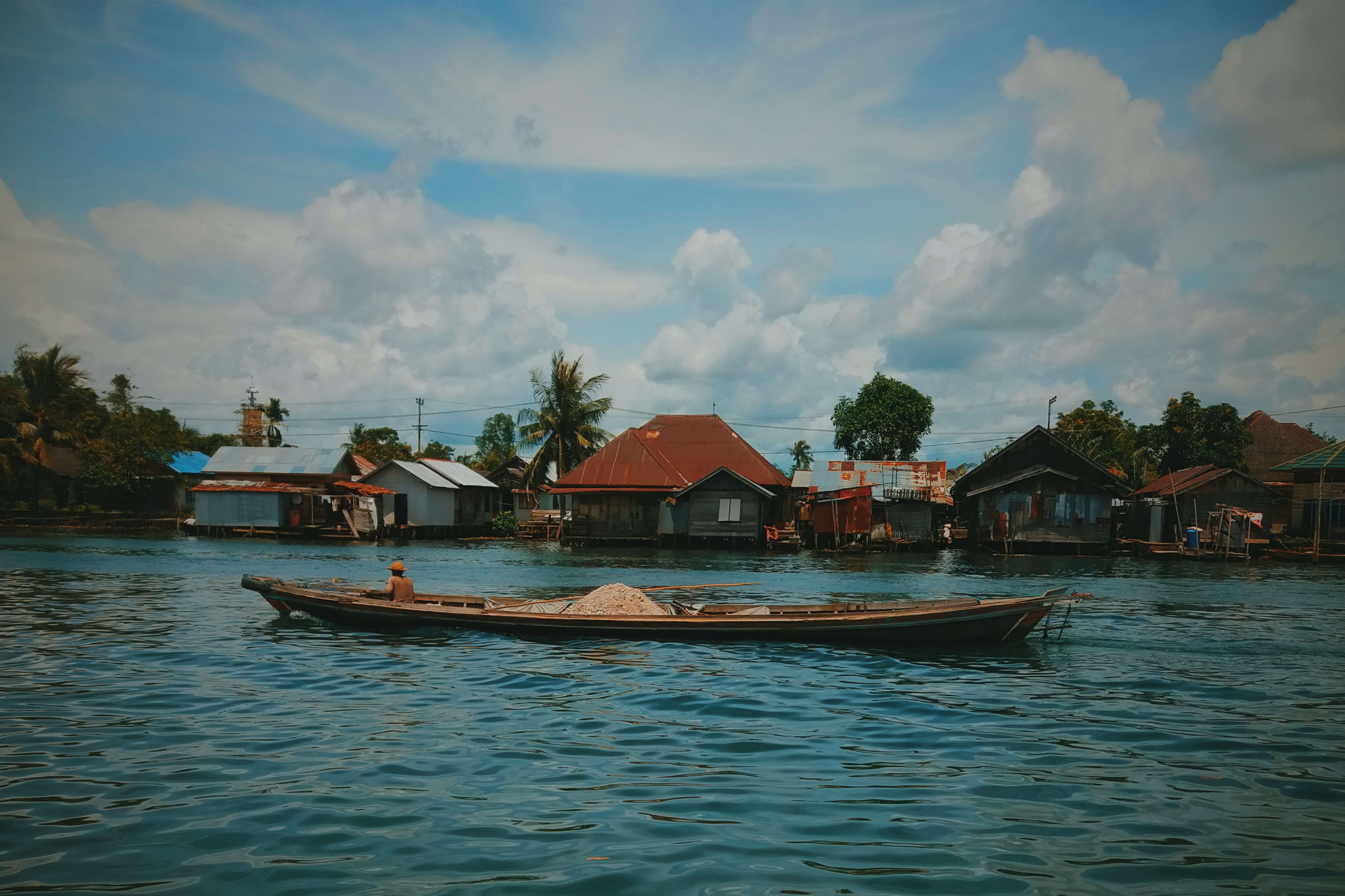 Une barque à Kalimantan